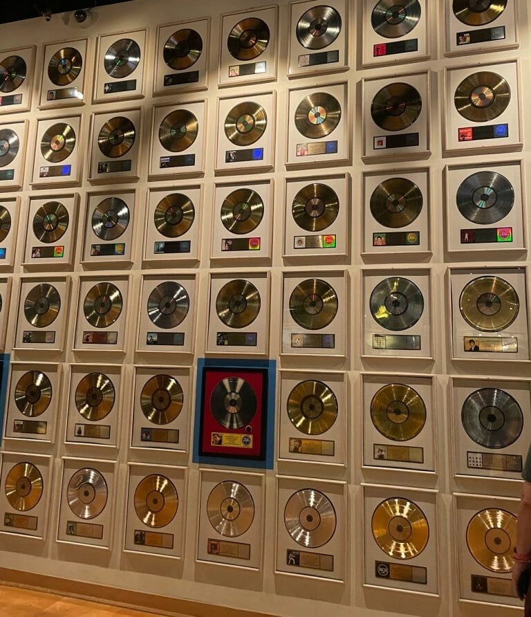 Is it Worth Going to the Country Music Hall of Fame - Hilary Topper Blog